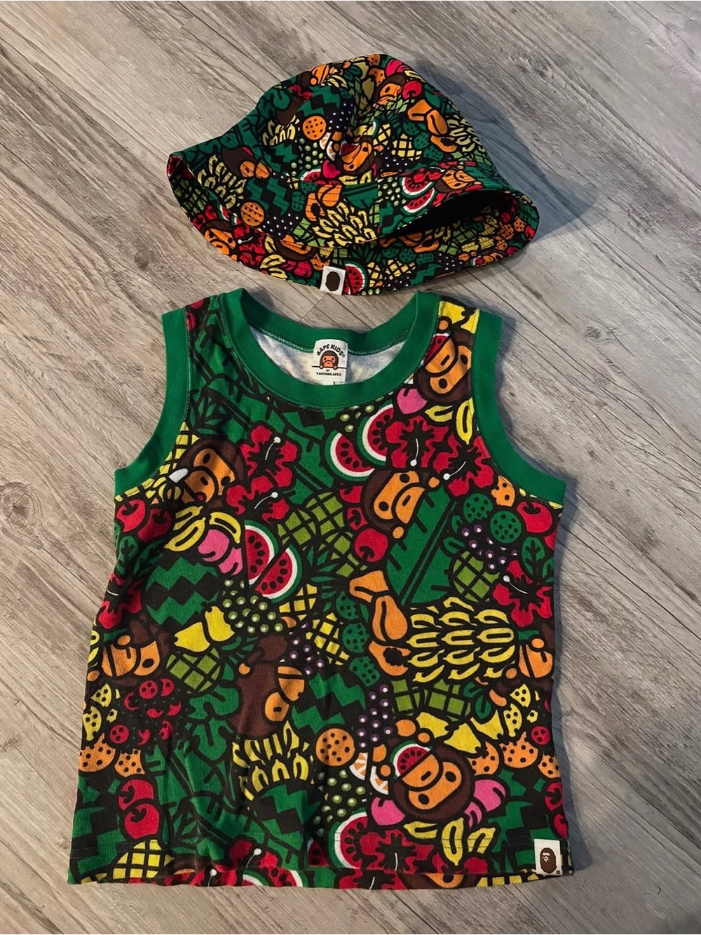 Bape Kids Green Multi Fruit Print Tank Top & Bucket Hat Set